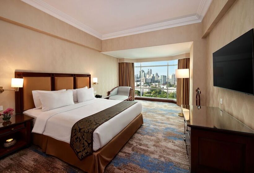 Номер Executive, Lumire Hotel & Convention Centre