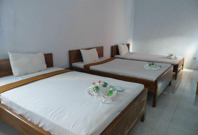 Номер Superior, Ilhami Blitar