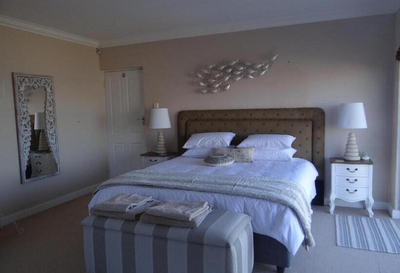 اتاق لوکس با تخت بزرگ, Beach House On 18p Repens