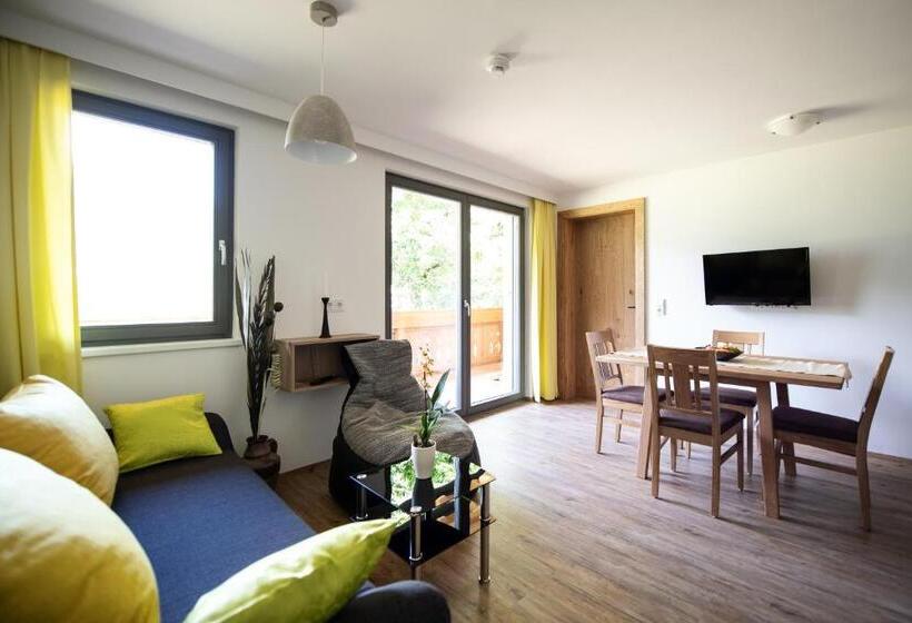 Апартаменты 1 Спальня с Балконом, Binter Apartments