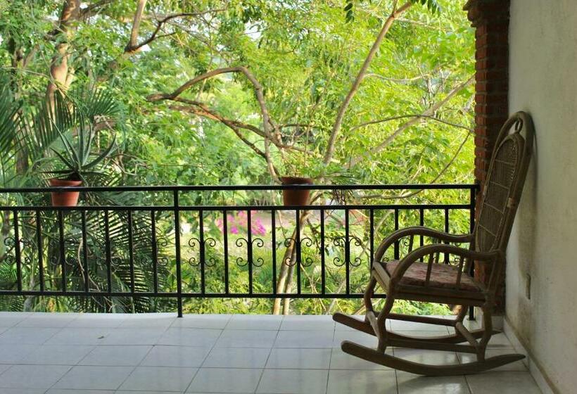غرفة قياسية مزوَّدة بشُرفة, Villas Ema