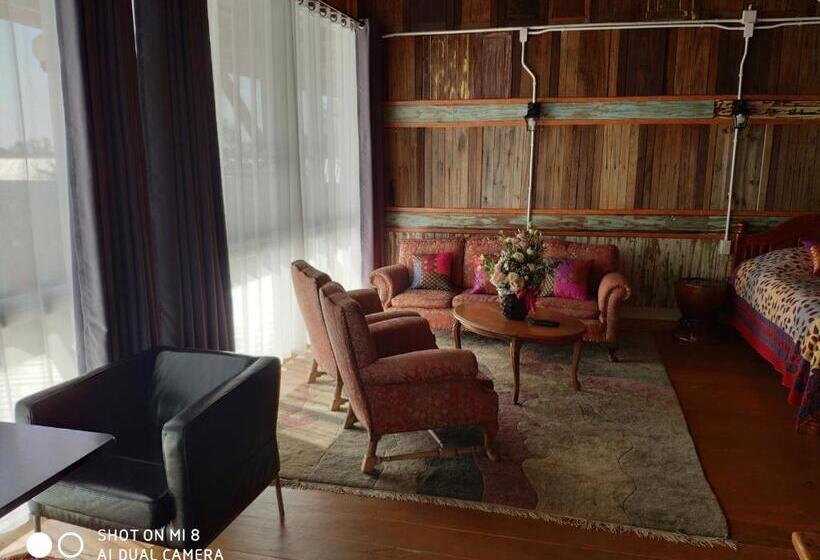 디럭스 룸, Homestay568 Branch 2