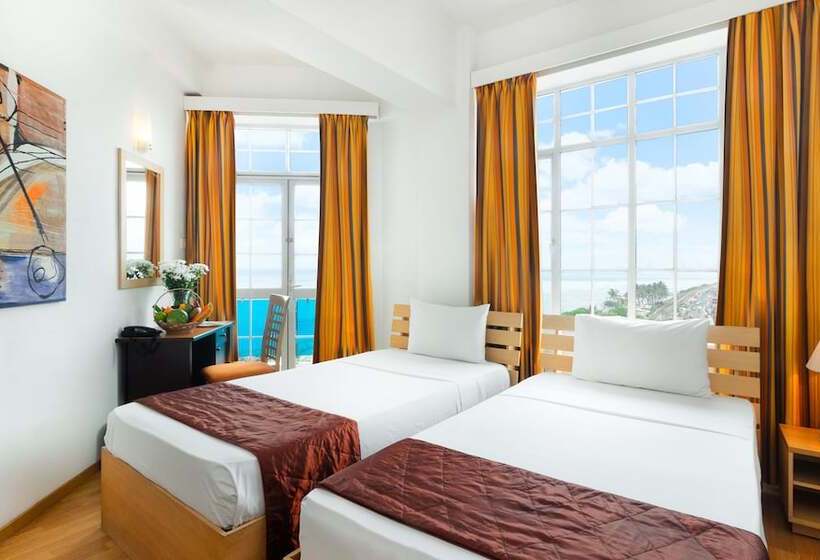 Номер Стандарт Вид на Море, Global Towers Hotel & Apartments