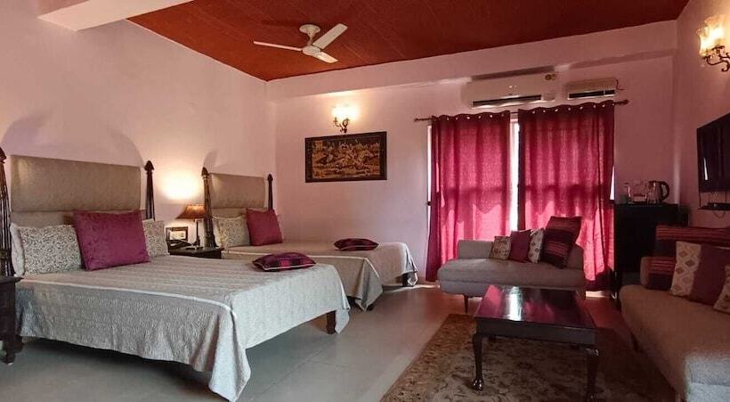 Люкс, Ranjit S Svaasa Amritsar