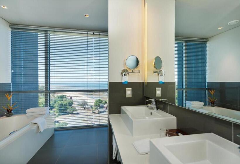 주니어 스위트 바다 전망, Radisson Blu Hotel & Residence, Maputo