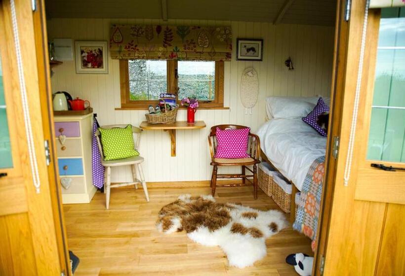Хижина, Storws Y Gorlan Shepherd S Hut