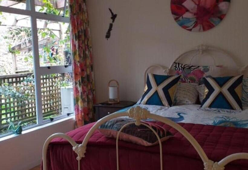 Номер Superior, Waimoana Garden Accommodation