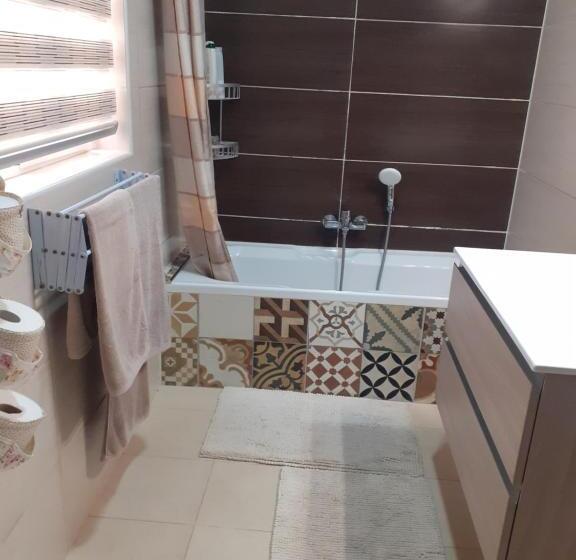 اتاق استاندارد, Cosy Home By The Sea