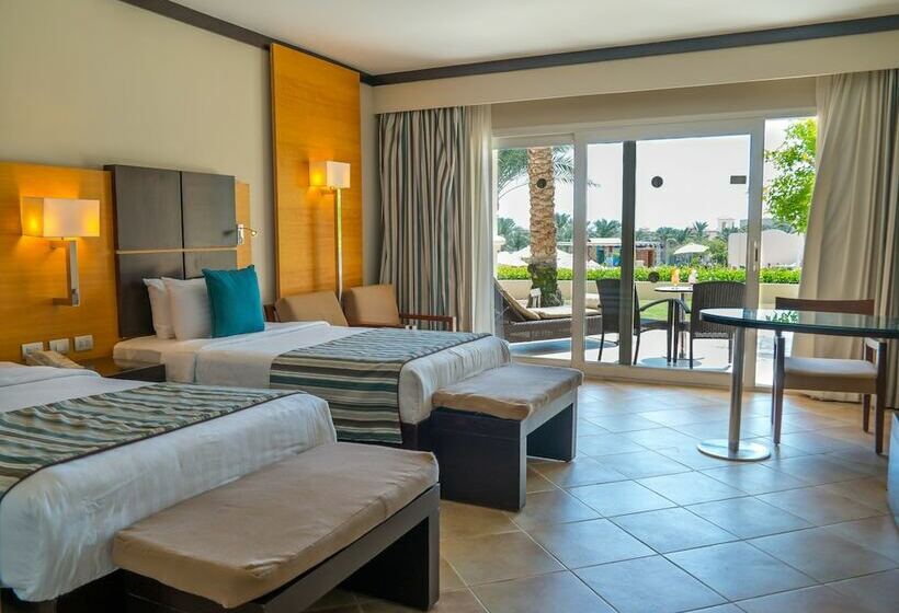 اتاق سوپریور با چشم‌انداز دریا, Cleopatra Luxury Resort Sharm El Sheikh