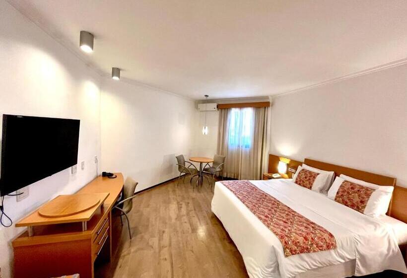 Номер Deluxe Кровать Кинг, Grand Hotel Royal Sorocaba By Atlantica