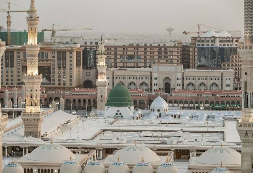 סוויטה נשיאותית בת 3 חדרים, Sofitel Shahd Al Madinah