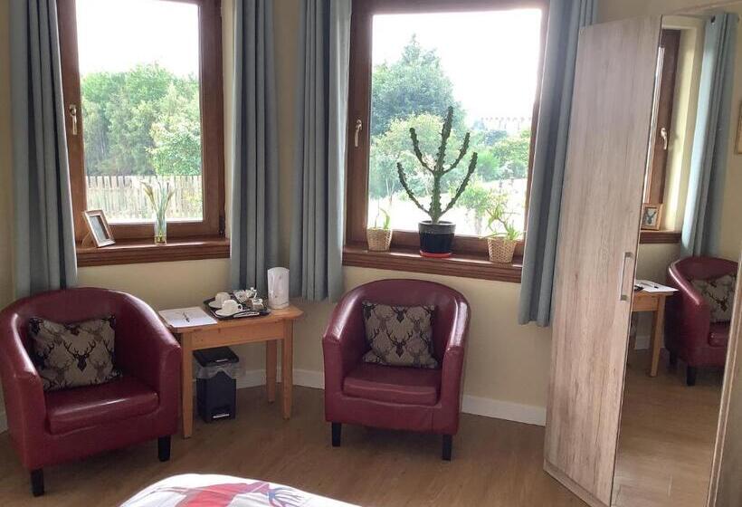 Номер Deluxe с Балконом, Doura Lodge