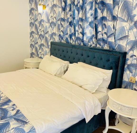اتاق استاندارد با چشم‌انداز باغ, The Red Farm Relais & Spa