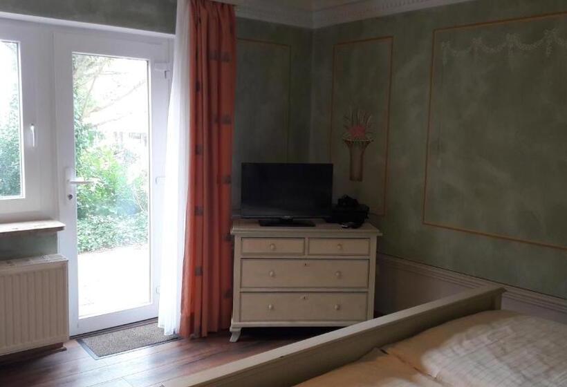 Семейный Номер, Bed And Breakfast Dannevirke