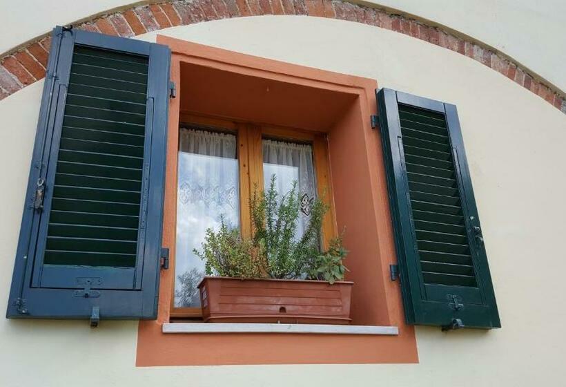 Номер Стандарт Трехместный, Podere Chiasso Gherardo