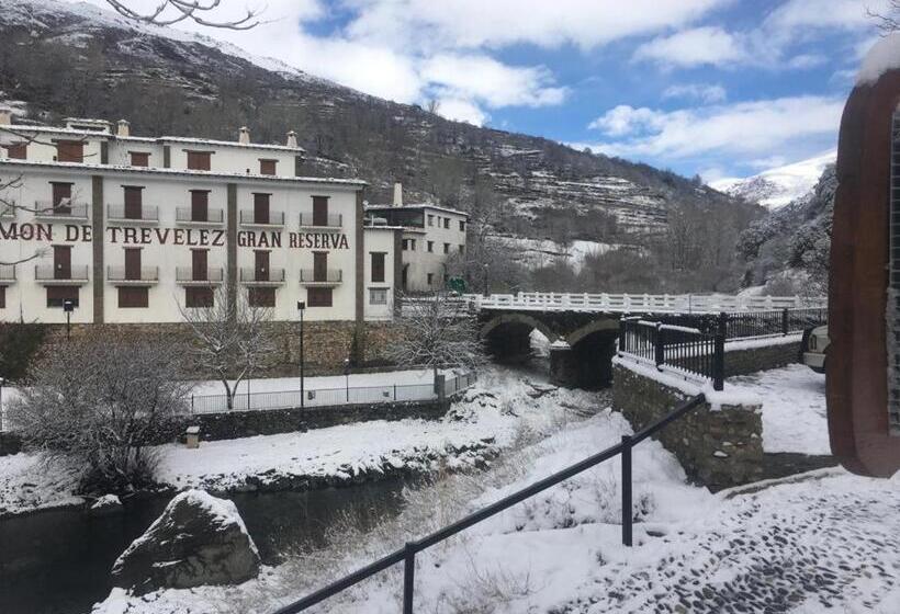 Апартаменты 1 Спальня с Террасой, Hostal Mulhacen