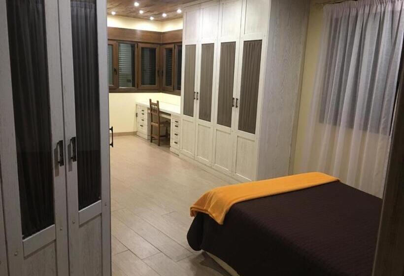 Апартаменты 1 Спальня с Террасой, Hostal Mulhacen