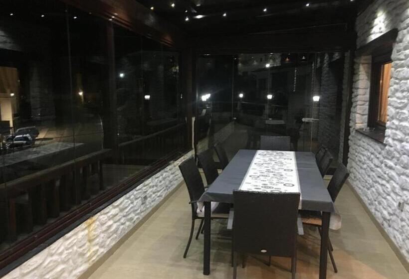 Апартаменты 1 Спальня с Террасой, Hostal Mulhacen