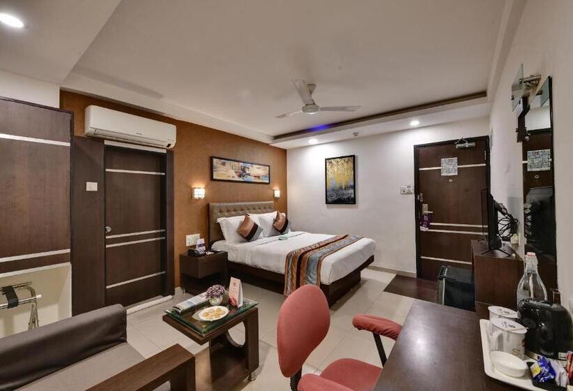 豪华房间, Click Hotel Yuvraj