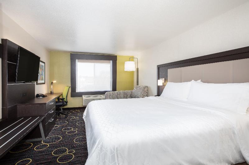 Люкс Кровать Кинг, Holiday Inn Express & Suites Tucumcari By Ihg