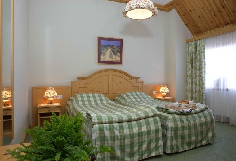 Номер Стандарт, Landhaus
