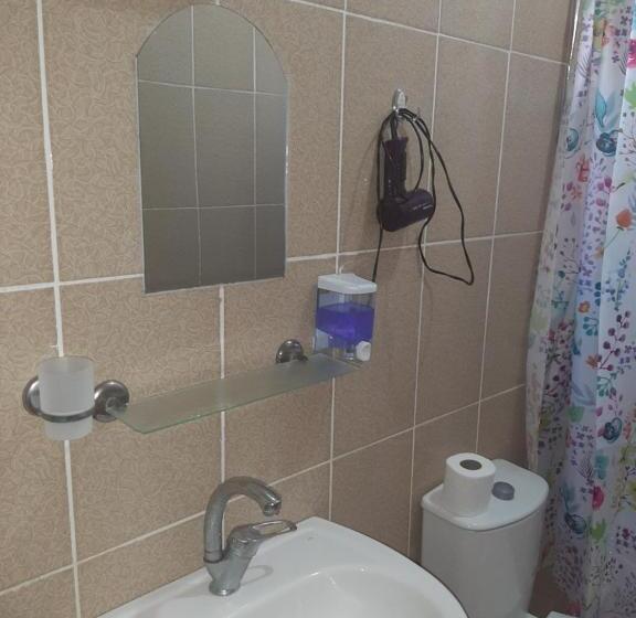 اتاق خانوادگی, Elite Apart Pansiyon