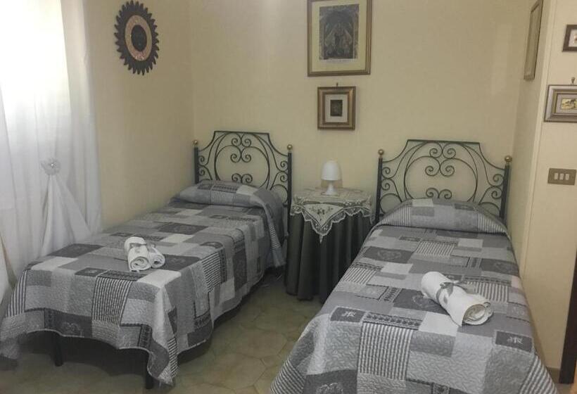 اتاق استاندارد چهار تخته, Bed And Breakfast Padalino