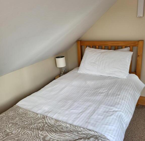 Семейный Номер Совместный Санузел, Riverside Glanworth