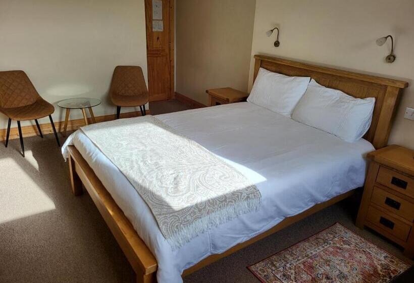 Семейный Номер Совместный Санузел, Riverside Glanworth