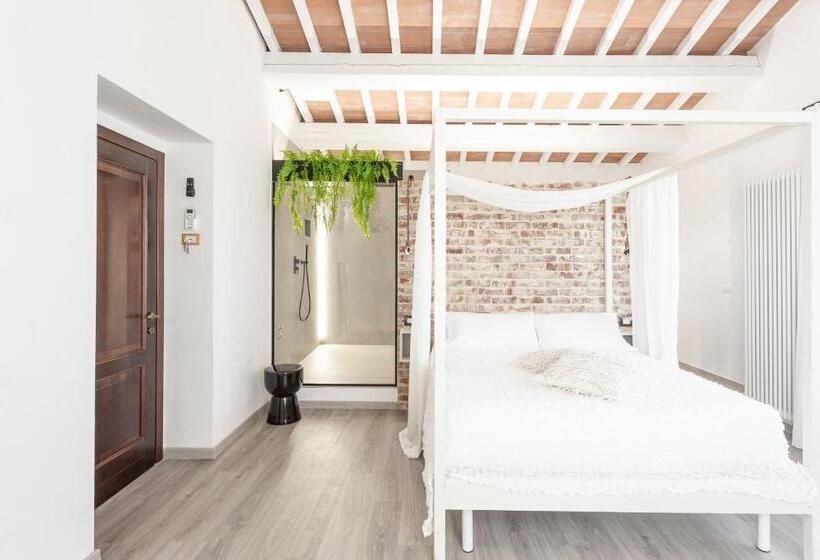 Люкс Deluxe Кровать Кинг, Country Rooms & Suite La Quercia