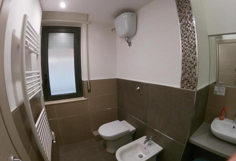 اتاق استاندارد, B&b A Due Passi