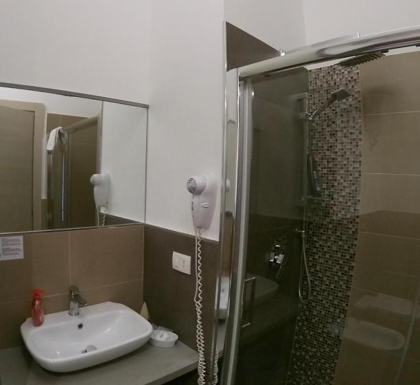 اتاق استاندارد چهار تخته, B&b A Due Passi