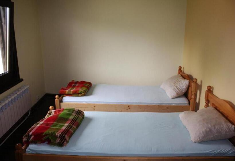 バス共有のスタンダードルーム, Hikers Hostel