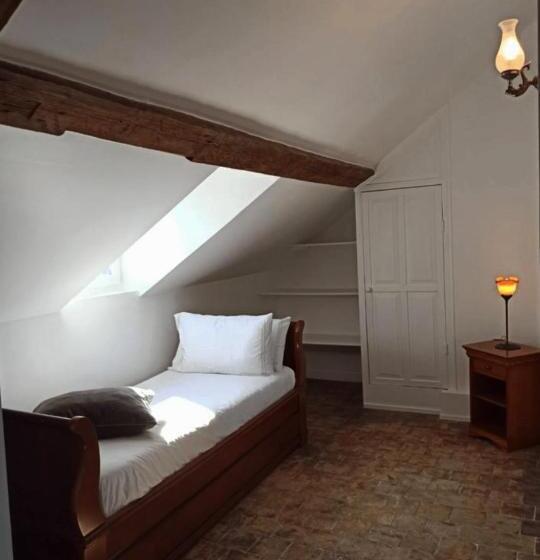 سوییت, Jane Laur   Honfleur