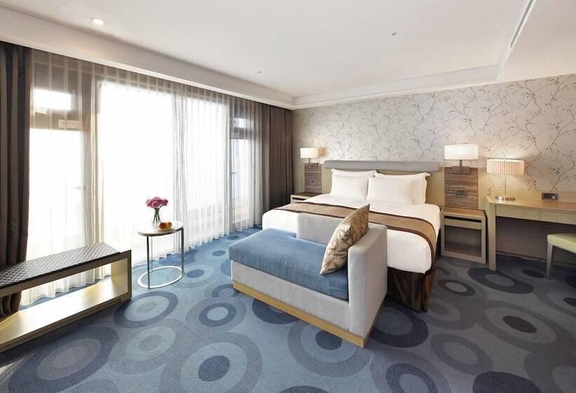 اتاق سوپریور با چشم‌انداز, Fullon Hotel Kaohsiung