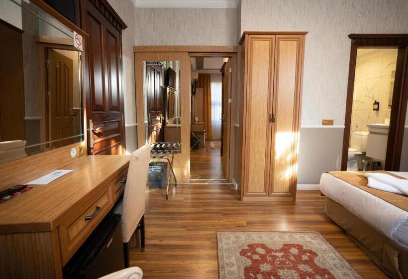 Люкс Семейный 2 Спальни, Tashkonak Studio Suites