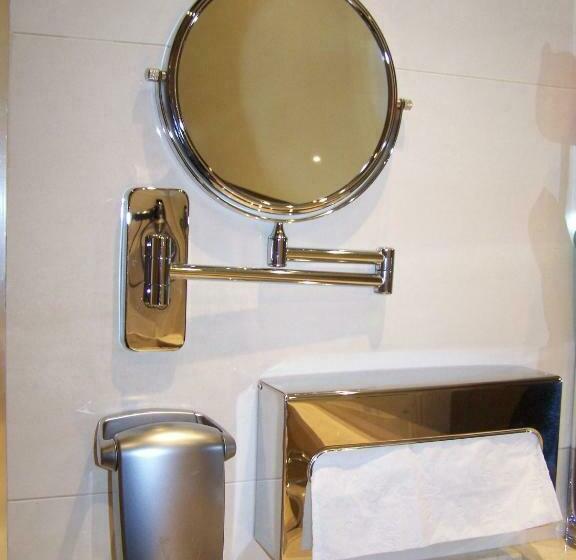 استودیوی استاندارد, Washington Parquesol Suites &