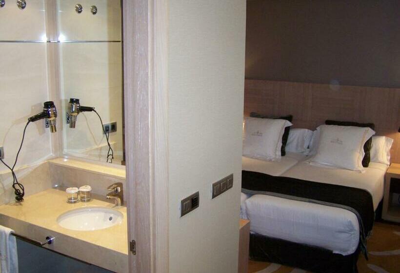 Estudio Superior, Washington Parquesol Suites &