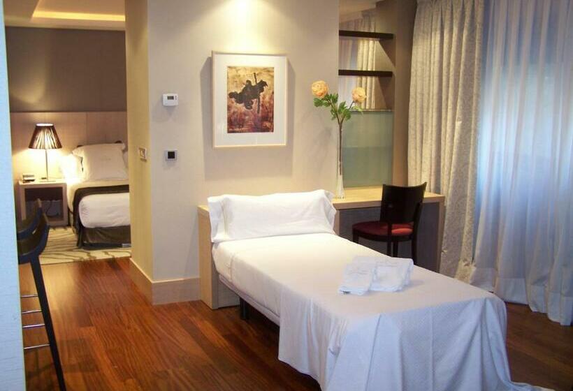 Estudio Superior, Washington Parquesol Suites &