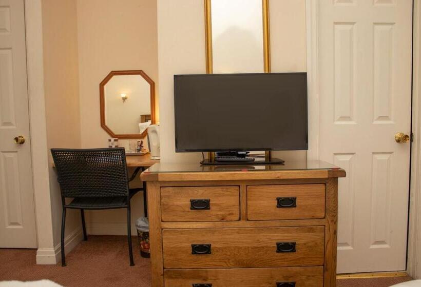Трехместный Номер Комфорт, Ascot Grange Hotel   Voujon Resturant