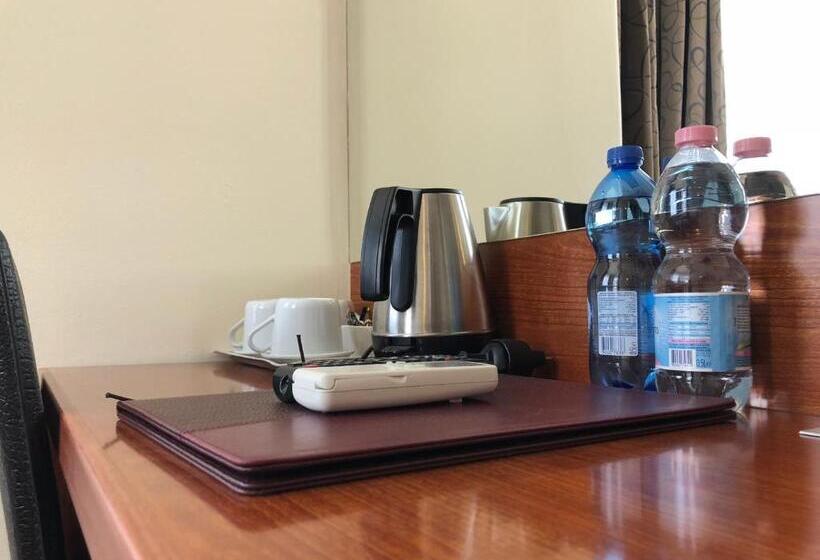 اتاق استاندارد با تراس, Brenta Milano