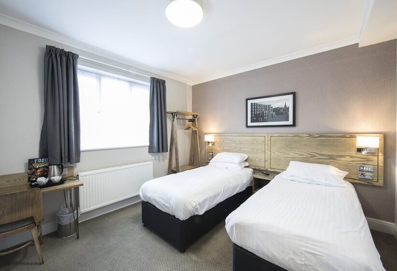 اتاق استاندارد, Half Moon, Sherborne By Marston's Inns