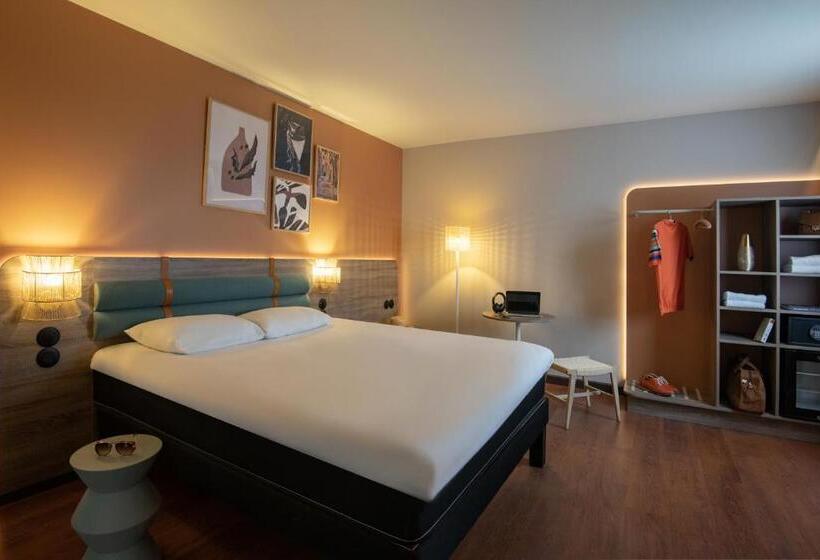 Номер Стандарт, Ibis Golfe De Sainttropez