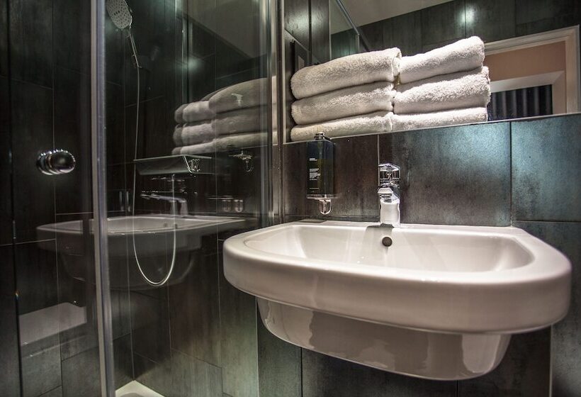 Номер Стандарт Индивидуальный, The W14 Kensington