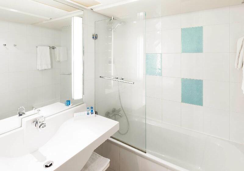Номер Стандарт, Holiday Inn Express Hotel & Suites  Gadsden, An Ihg
