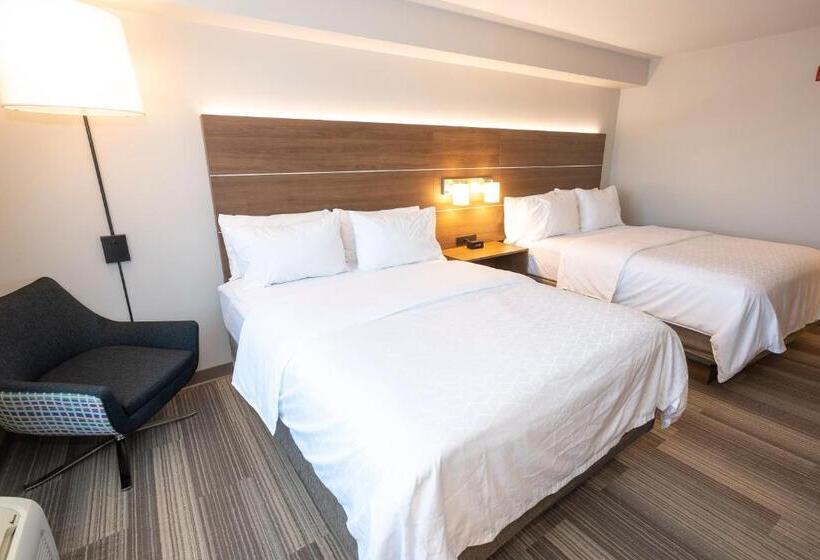 스탠다드 룸, Holiday Inn Express & Suites Iron Mountain, An Ihg