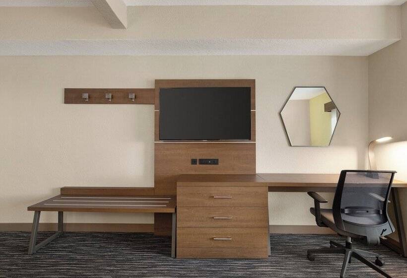 스위트, Holiday Inn Express & Suites Pembroke Pines Sheridan St, An Ihg