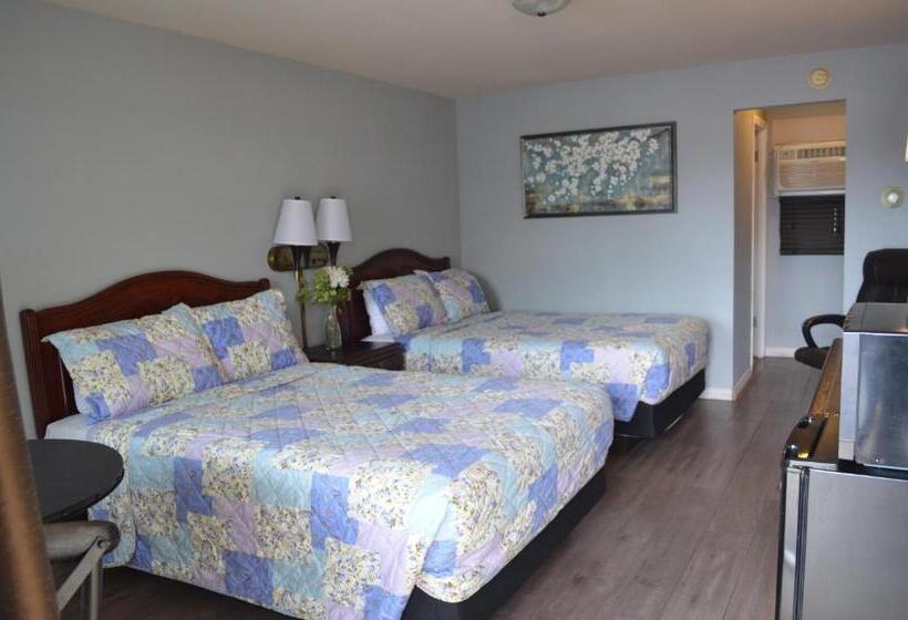 Номер Стандарт, Gateway Inn