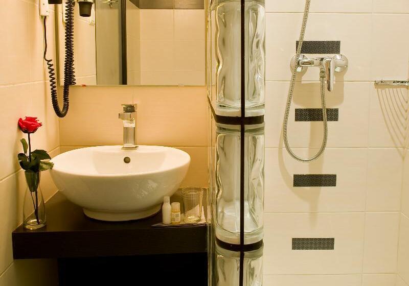 스위트, Holiday Inn Express Hotel & Suites Loveland, An Ihg
