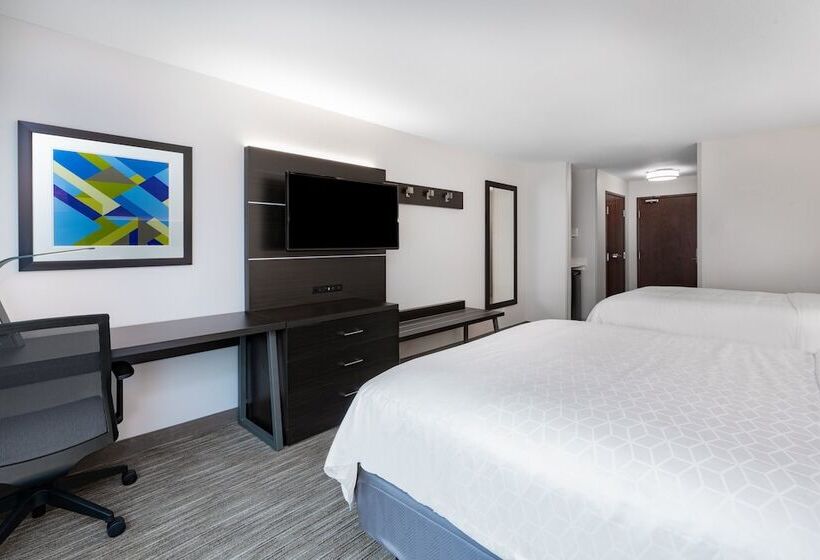 Номер Стандарт 2 Двуспальные Кровати, Holiday Inn Express & Suites Trinidad, An Ihg